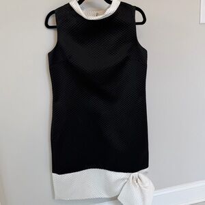 Vintage Bow Shift Dress Size 8 Mod Retro Carol Peretz Black & White
